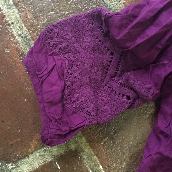 Shirt - Picture 2 of 4